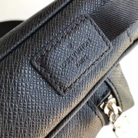 Official oldcobbler Vuitton MESSENGER PM Louis OUTDOOR 0514